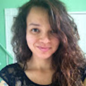 Meet your Posher, Raquel